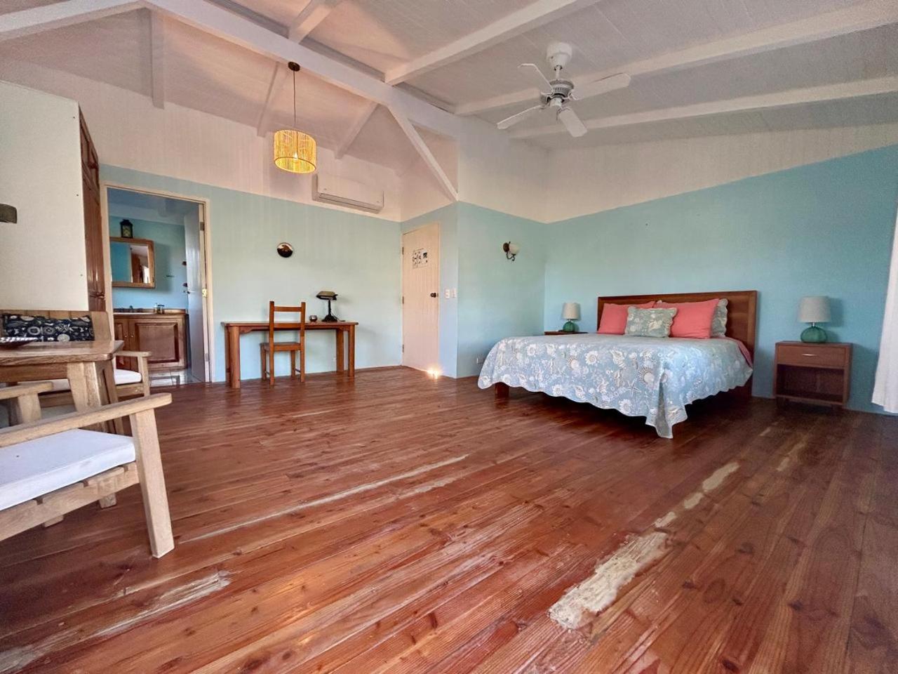Bed and Breakfast Casa Kubler à Puerto Ayora  Extérieur photo